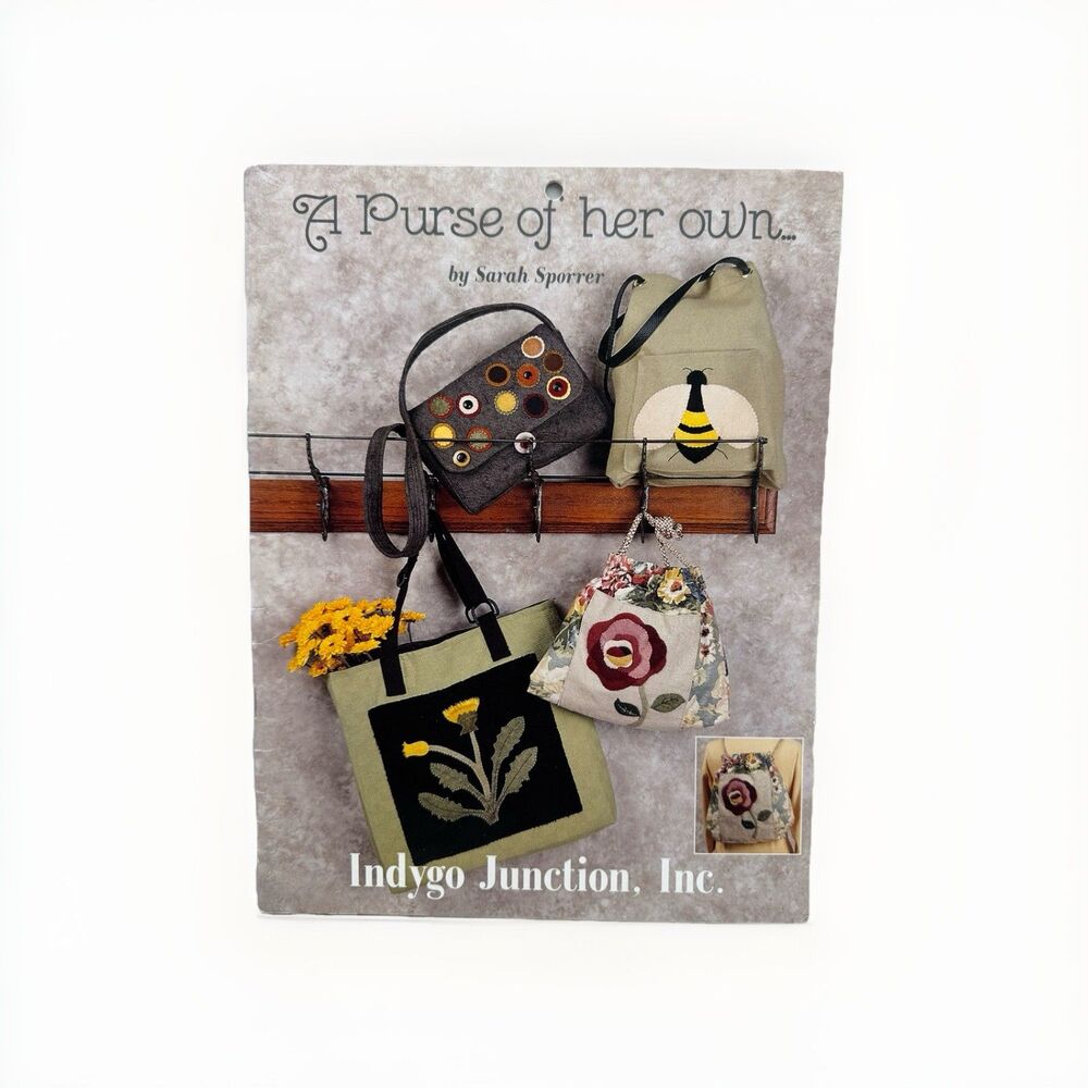 A Purse of Her Own Indygo Junction Sarah Sporrer Pattern Book Sewing IJ1049